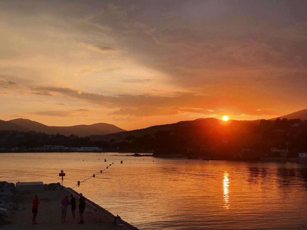 Les Issambres Appart 6 Pers Grande Terrasse Superbe Vue Mer Et Golfe De Saint Tropez, Piscine Eksteriør bilde